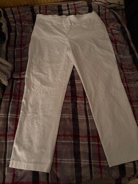 White Cropped Casual Pants